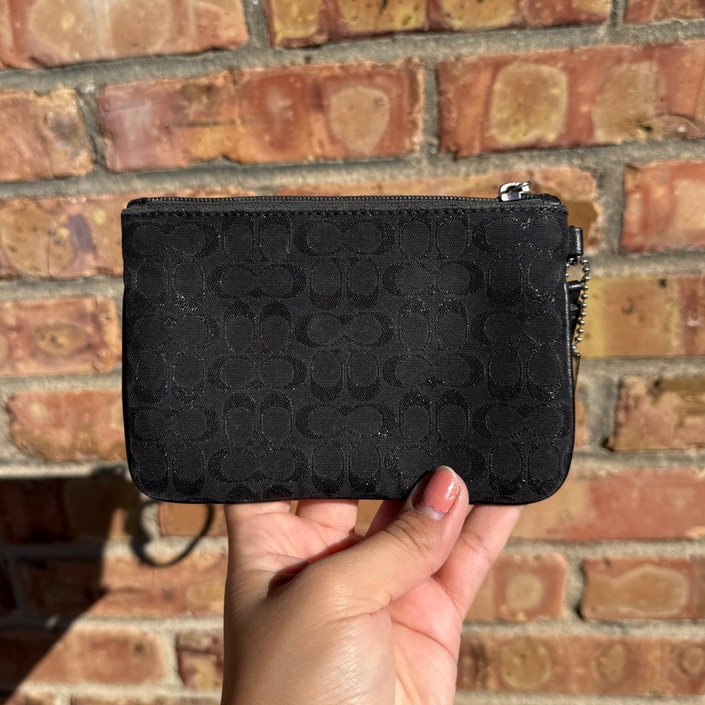 Coach Vintage Y2K Signature Monogram Wristlet Black Hot Pink Interior Tassel - Picture 2 of 3